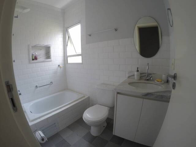 Casa para Venda em Santana de Parnaíba - 4