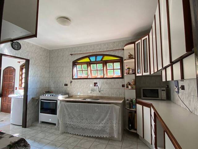 Casa para Venda em Santana de Parnaíba - 4