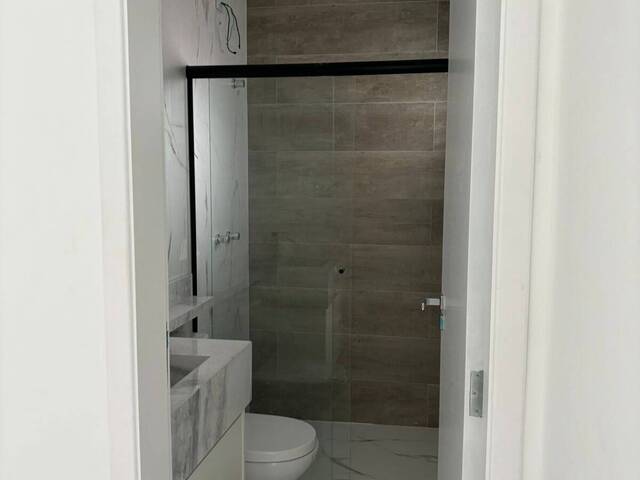 Casa para Venda em Santana de Parnaíba - 4